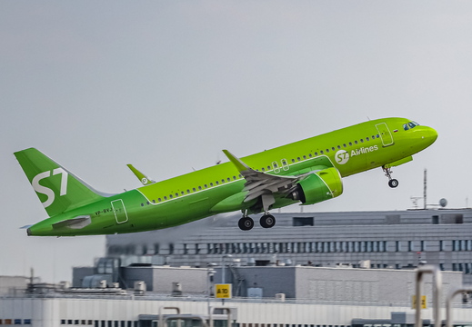 DUS A320-271N VP-BVJ