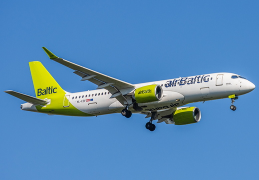 DUS Airbus A220-371 YL-CSF